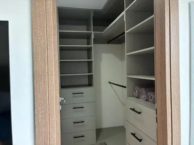 Una cocina o zona de cocina en Vista al Mar desde el piso 20, Moderno Con Alberca