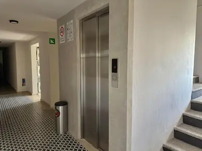 Plano de A pasos del Centro Historico, Bares, con Alberca