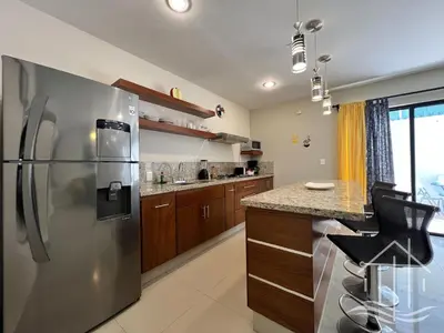 Una cocina o zona de cocina en Promo-2BR-Luxe Dept-1 Min Walk to Beach-Sleeps 6
