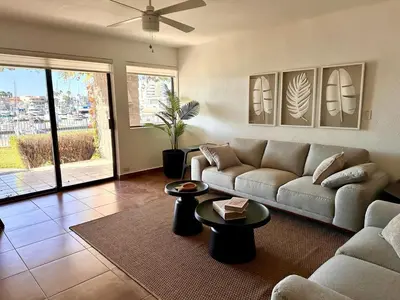 Zona de estar de Marina Real Embarcadero Condo 2Bedroom and 2Bath Ground Floor