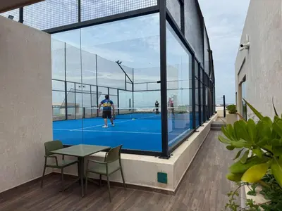 Instalaciones para jugar al ping pong en Infiniti o alrededores