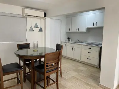 Una cocina o zona de cocina en Casa 3 super centrica ubicada al norte