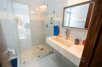 Un baño de Mojarra 1 Hermoso y amplio depa