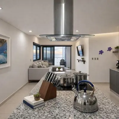 Una cocina o zona de cocina en 24k Propiedades Premium Condo on Malecon with Ocean View Sleeps 6