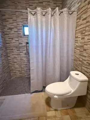 Un baño de Lujo Rustico Lago Cerca Terraza Mascotas