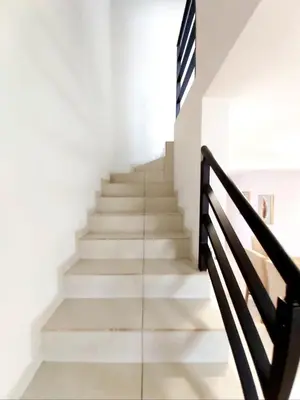 Plano de Casa 49i Condominio cerca del aeropuerto y consulado