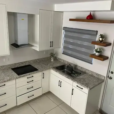Casa 49i Condominio cerca del aeropuerto y consulado
