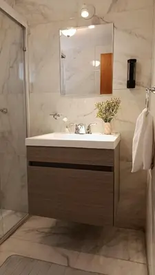 Un baño de Apartment 4 NON 1, espacioso y bien ubicado