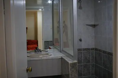 Un baño de Hotel Posada del Sol Inn