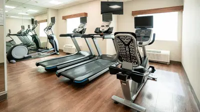 Gimnasio o instalaciones de fitness de Holiday Inn Express Hotel & Suites CD. Juarez - Las Misiones by IHG