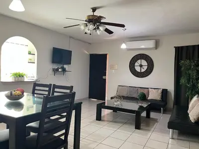 Una televisión o centro de entretenimiento en Departamento Zona Dorada