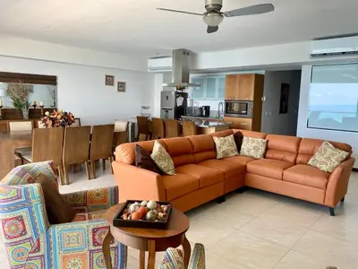 Zona de estar de Peninsula Mazatlan