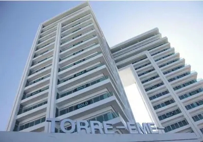 Edificio en el que se encuentra el apartamento