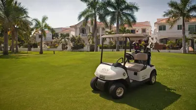 Instalaciones para jugar al golf en el hotel o alrededores