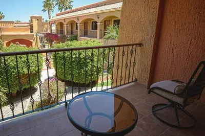 Un balcón o terraza de Hacienda Suites Loreto