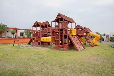 Zona de juegos infantil en Termas de San Joaquin