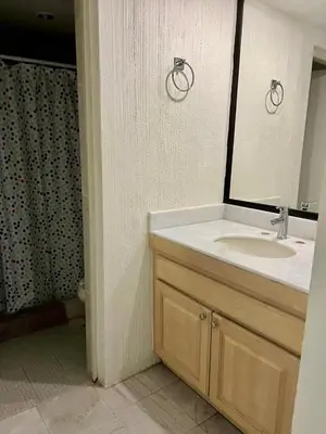 Un baño de Villa en Marinaterra en seguida de Marina San Carlos