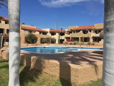 Piscina en o cerca de Villa en Marinaterra en seguida de Marina San Carlos