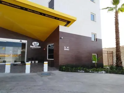 Plano de Hotel Hi ! Torreon Aeropuerto-Galerías
