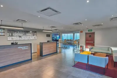 Una cocina o zona de cocina en City Express by Marriott Hermosillo