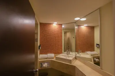 Un baño de Fiesta Inn Nogales