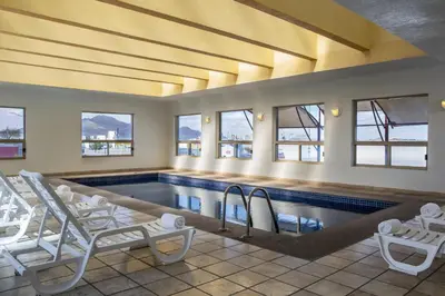 Piscina en o cerca de Fiesta Inn Ciudad Juarez