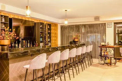 El salón o zona de bar de Gamma Ciudad Juarez