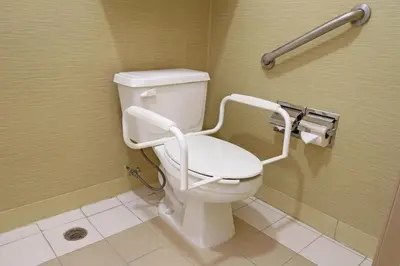 Un baño de Holiday Inn Monclova by IHG