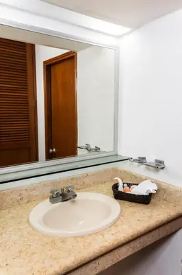 Un baño de Hotel Margaritas