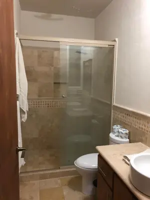 Un baño de Marina Nopolo 413