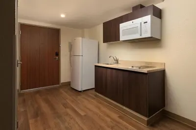 Una cocina o zona de cocina en Extended Suites Chihuahua La Juventud