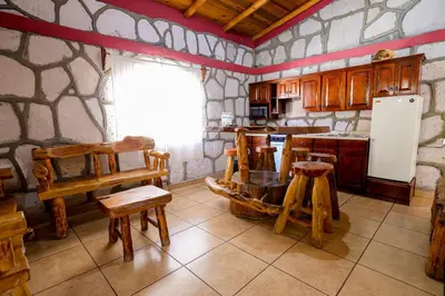 Una cocina o zona de cocina en Cabañas las Gemelas