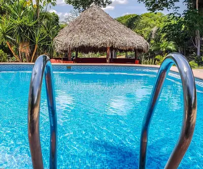 Piscina en o cerca de Cabañas El Potrero