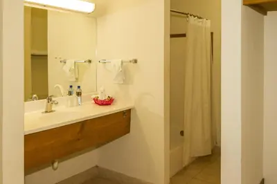 Un baño de Tripui Hotel