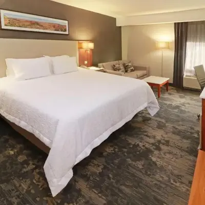 Hampton by Hilton Chihuahua