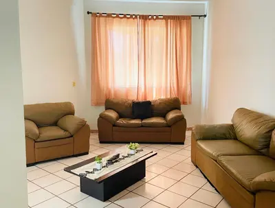 Zona de estar de Casa Baraka, Casa Vacacional en Mazatlán cerca de Malecón, Centro Histórico y Playa