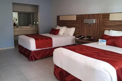 Cama o camas de una habitación en Quality Inn Piedras Negras