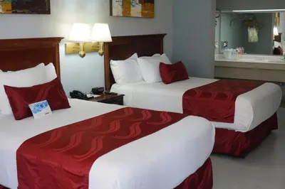 Cama o camas de una habitación en Quality Inn Piedras Negras
