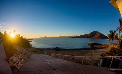 Paisaje cerca de este hotel