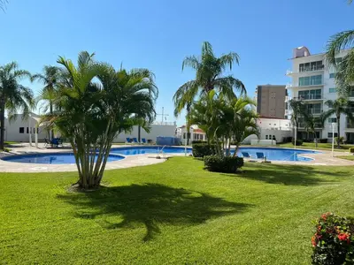 Piscina en o cerca de Relax Apt in Marina Puesta del Sol-Pool in Front
