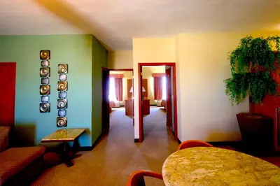 Zona de estar de Hotel Consulado Inn