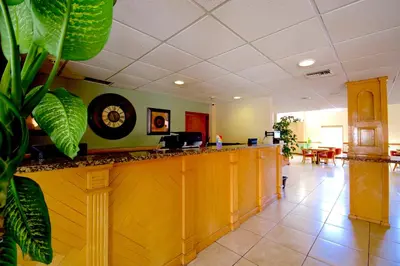 Plano de Hotel Consulado Inn