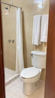 Un baño de Mansion Serrano Hotel