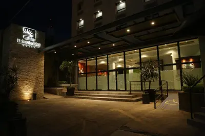 Fachada o entrada de Hotel El Sembrador