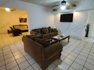 Una televisión o centro de entretenimiento en Casa Villa Serena 4