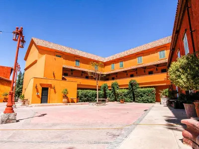 Edificio en el que se encuentra el hotel