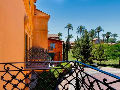 Un balcón o terraza de Hotel Boutique Villa Toscana
