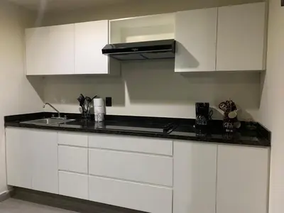 Una cocina o zona de cocina en Zona dorada: amplio departamento para 12