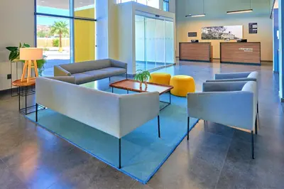 Zona de estar de City Express by Marriott Guaymas