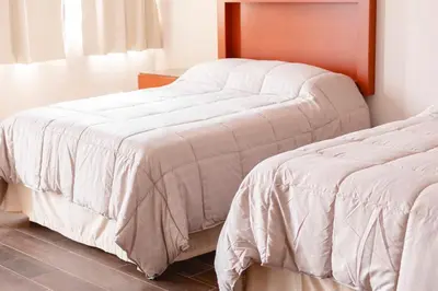 Plano de La Lola Hotel & Suites